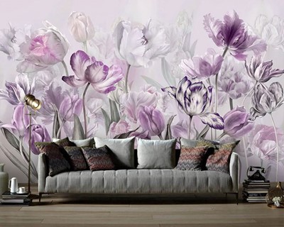 Artistiek behang met paarse bloemen
