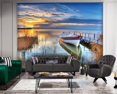 Lake pier en uitzicht op de boot Wallpaper