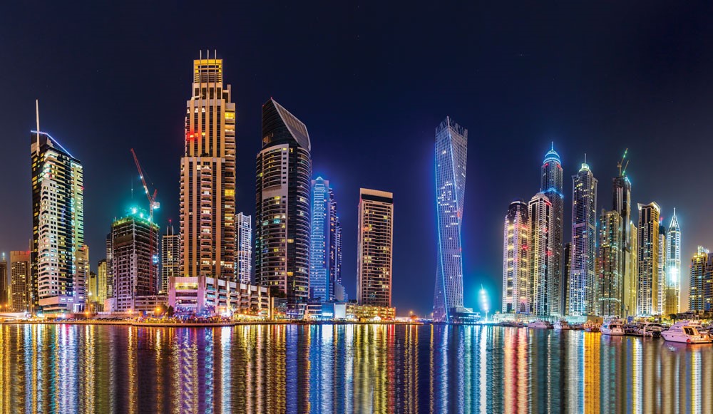 Nachtverlichting Dubai Landschap Wallpaper