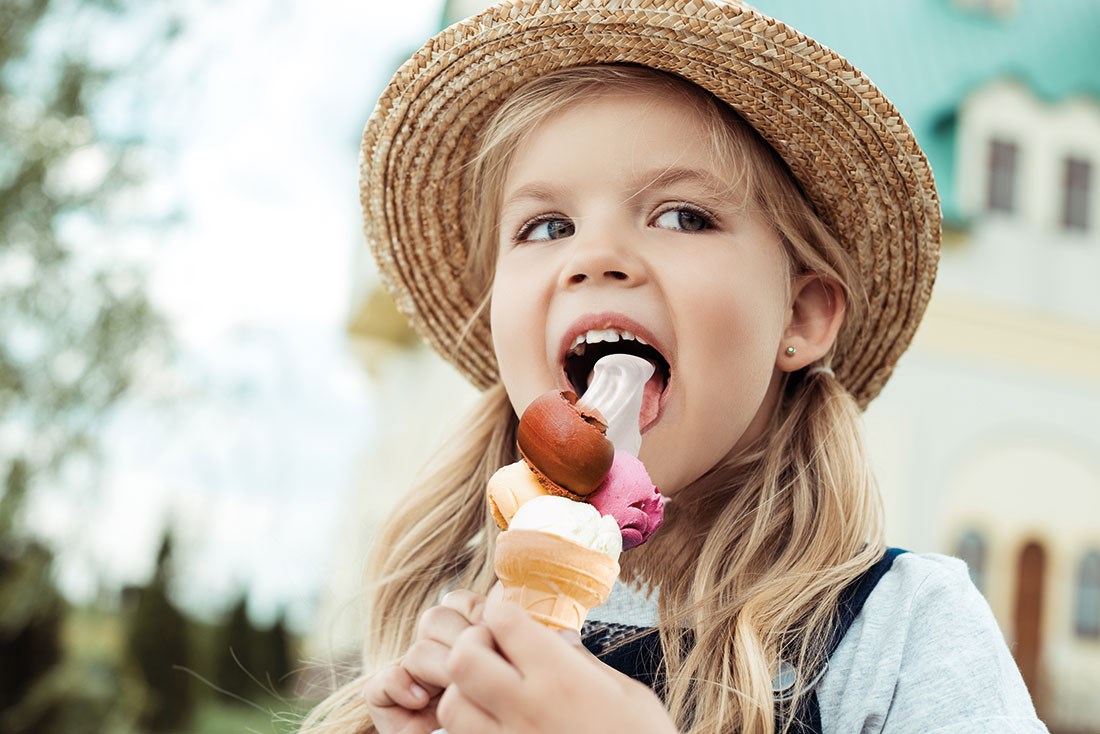 muurschildering met ijsjes voor kinderen
