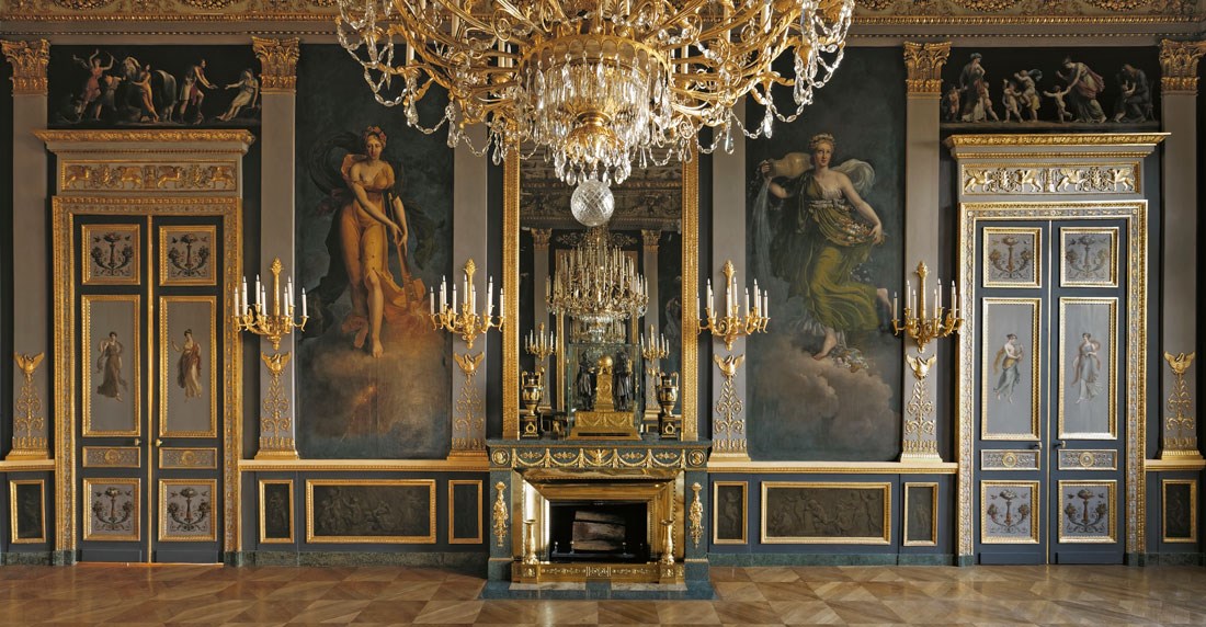 Behang met zicht op het interieur van het koninklijk paleis