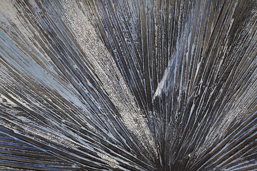 Decoratief gestreept behang