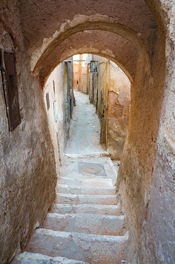 Stenen Trapstraat Behang