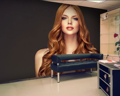 Vrouw met feloranje haar behang