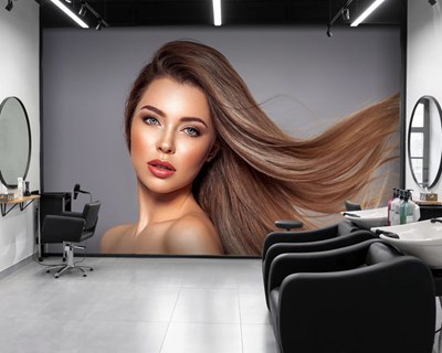 Mooi haar en aantrekkelijke vrouw behang