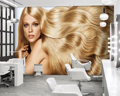Mooie vrouw met blond haar behang