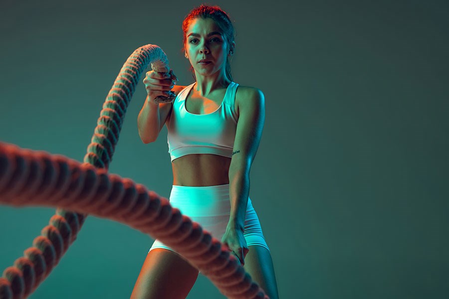 Vrouw speelt sport themabehang