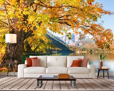 Herfstbehang met uitzicht op bergen en meren
