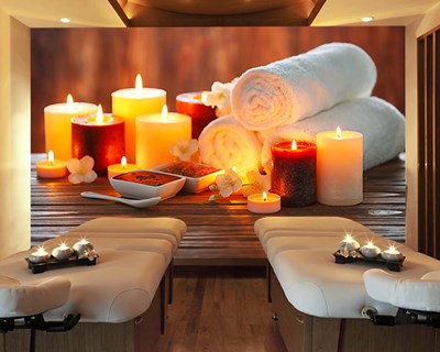 Behang voor de massagesalon
