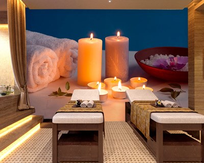 Behang voor de massagesalon