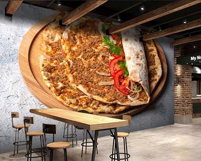 Lahmacun op een houten bord  Behang
